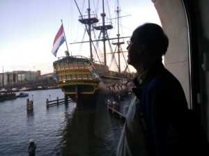 Peter en VOCschip Amsterdam